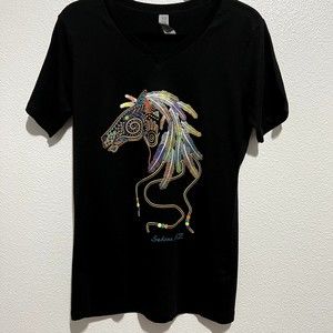 NATIVE AMERICAN RAINBOW HORSE WITH FEATHERS SEDONA, AZ SHIRT - YOUTH MEDIUM NWOT